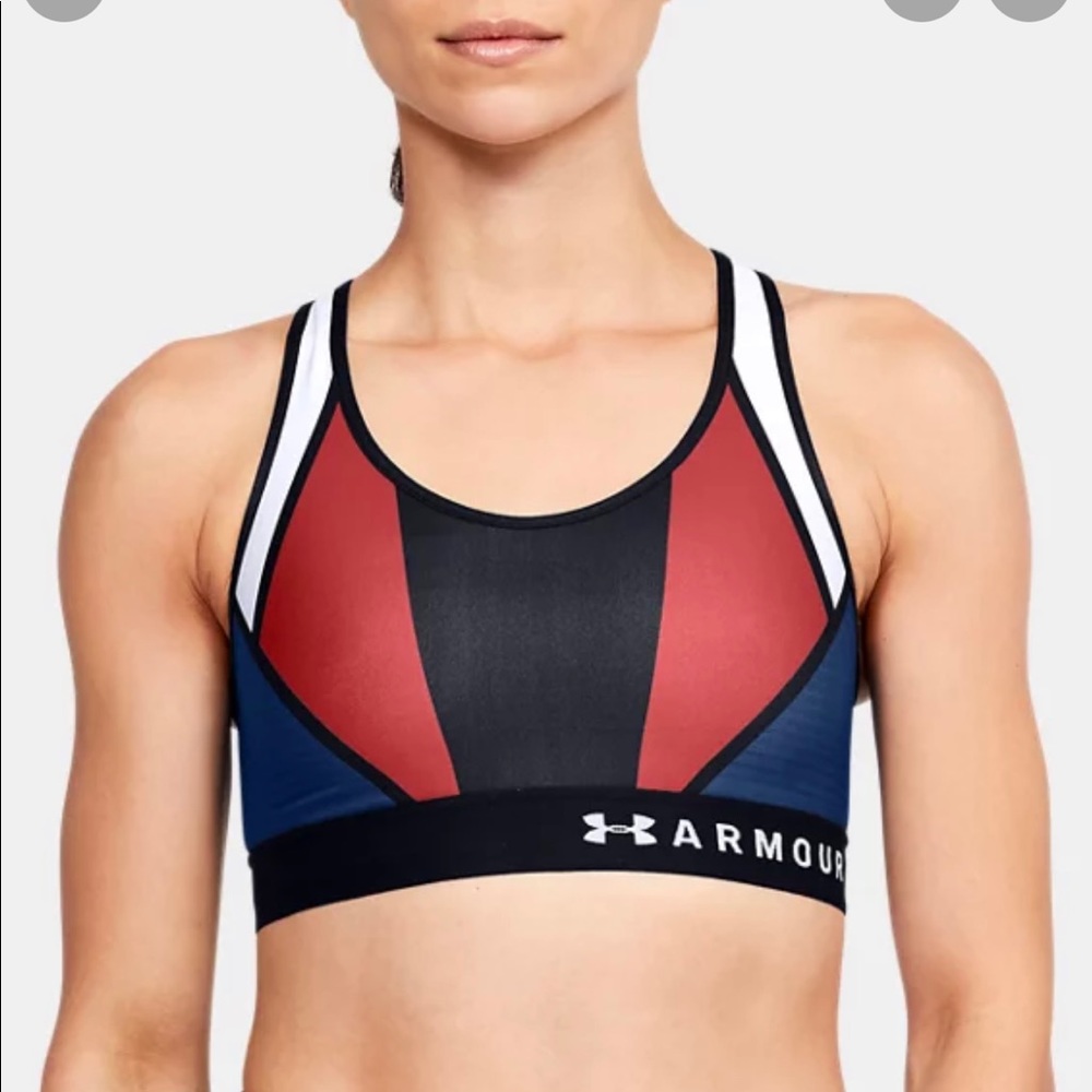 Under Armour XS sports bra NWT